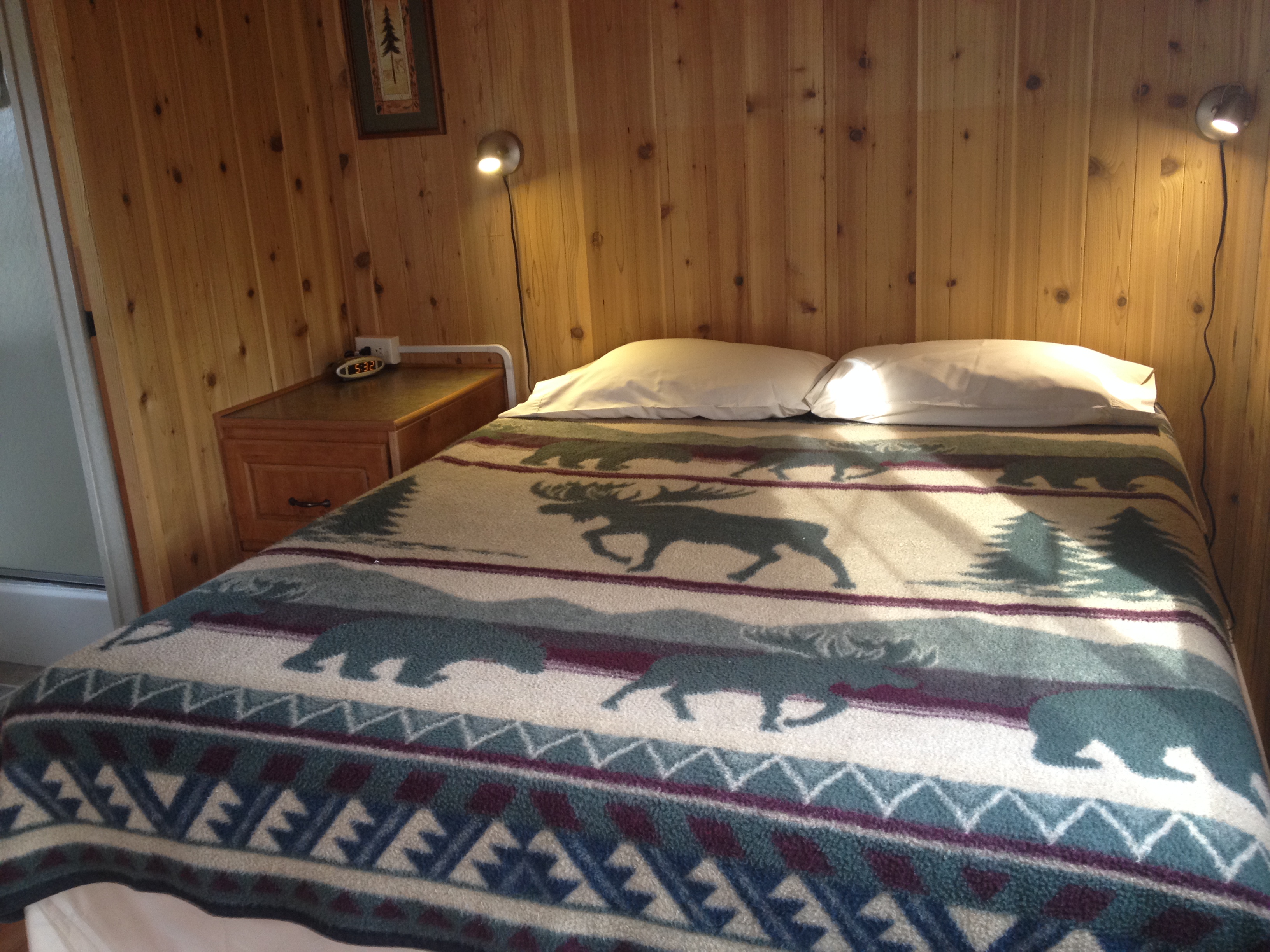 Scenic View Couples Cabin Sleeping Area