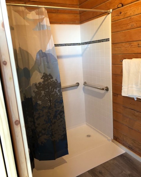 Shower area in our new accessible kabin.