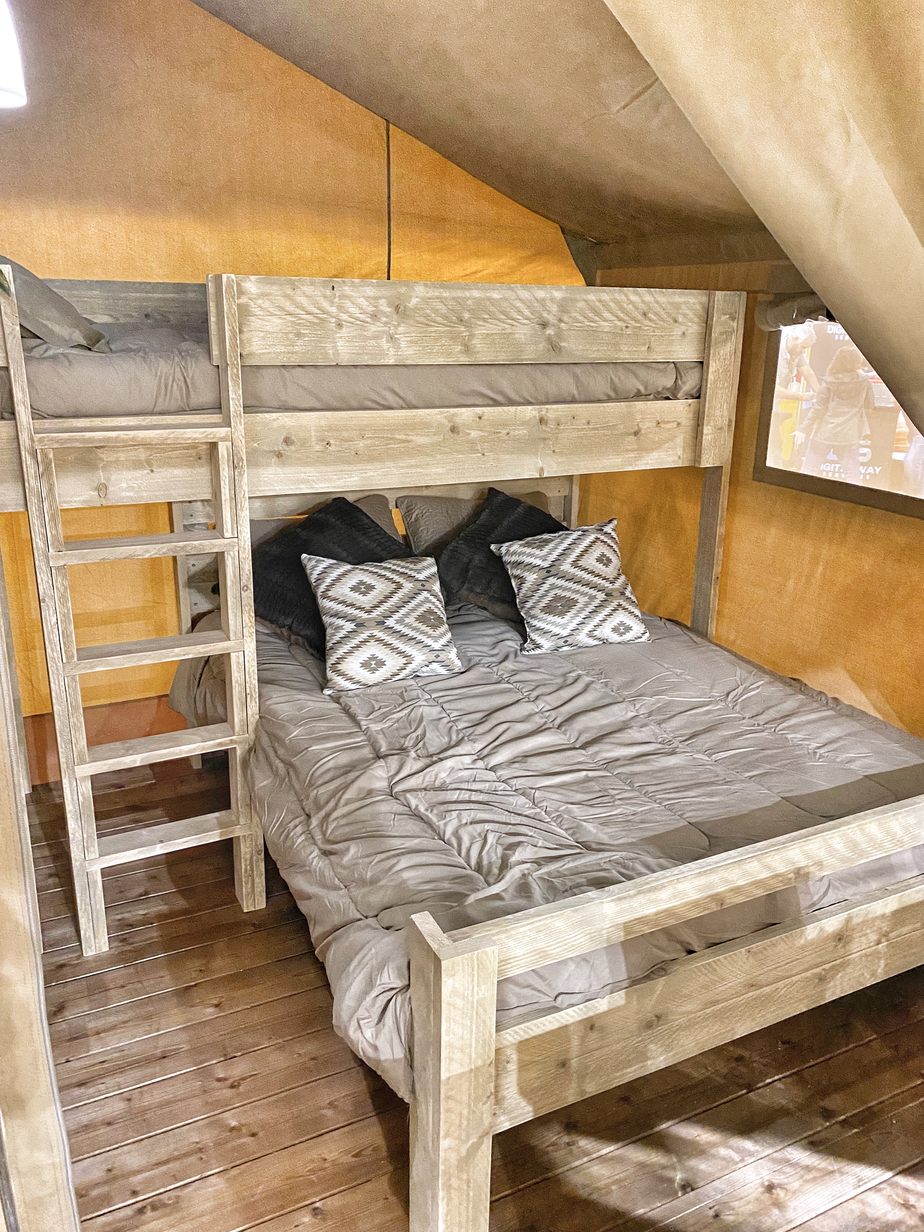 Full bed with top bunk