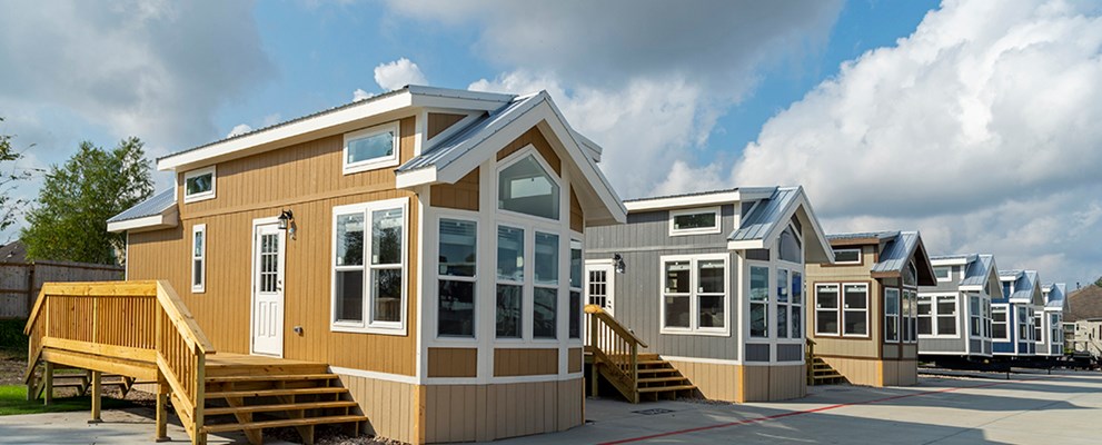 Standard Tiny Cabin 1