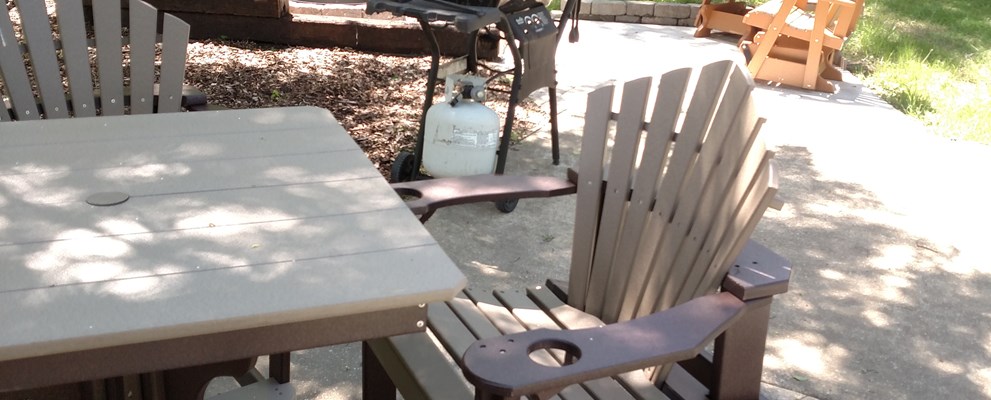 Deluxe Patio Back-in Site with furniture, Gill & Fire feature