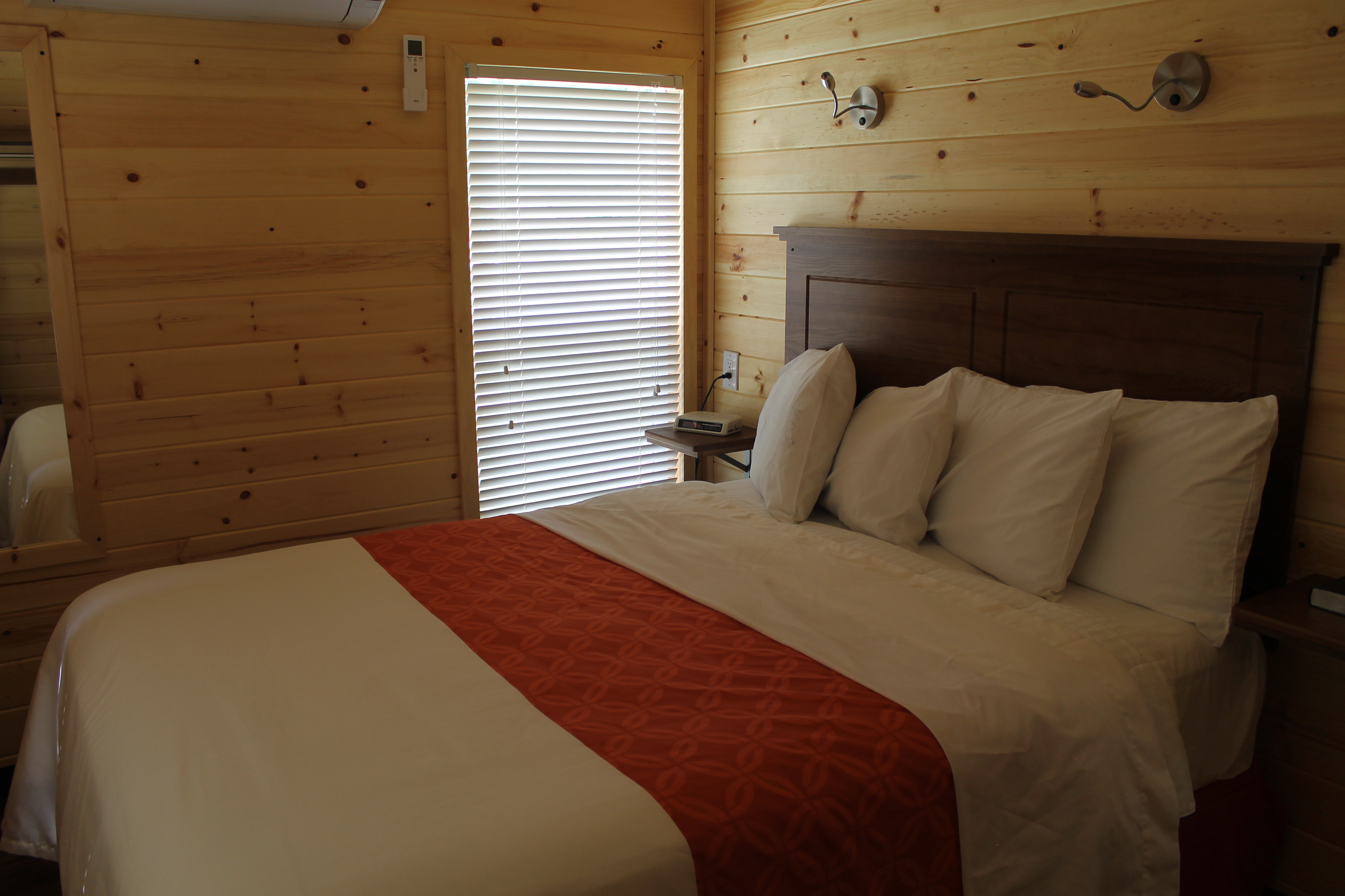 Deluxe Kabin 
Queen bed