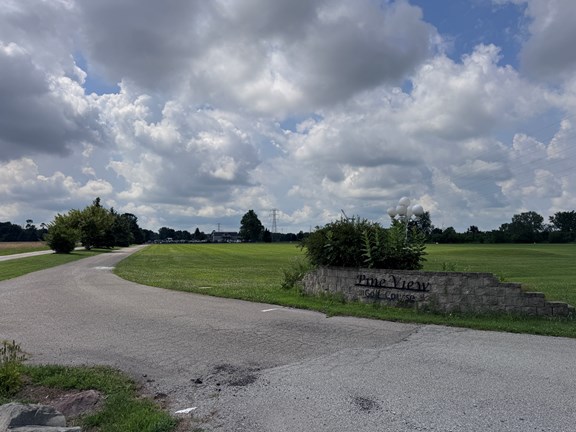 Pine View Golf Course