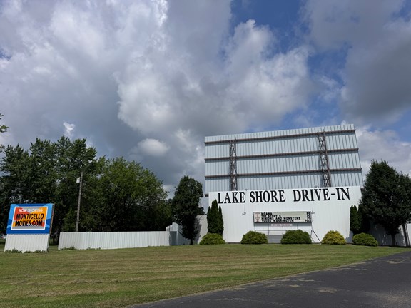Lake Shore Drive-In