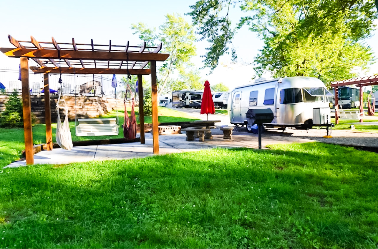 pergola side view