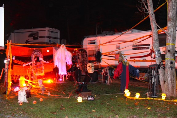 Sppoky 1000 Islands Ivy Lea KOA Campground
