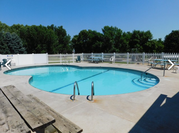 Sparkling Swimming Pool