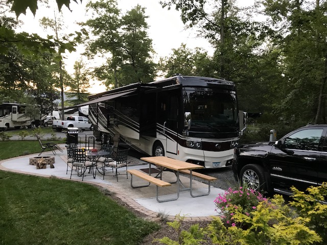 Deluxe Patio Site