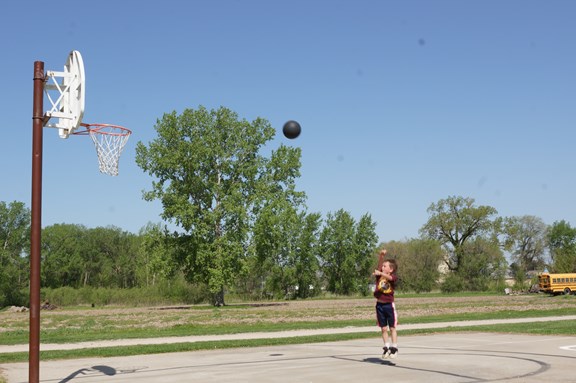 Basket Ball