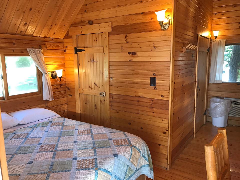 Basic Cottage KT12