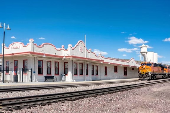 The Kingman Railroad station