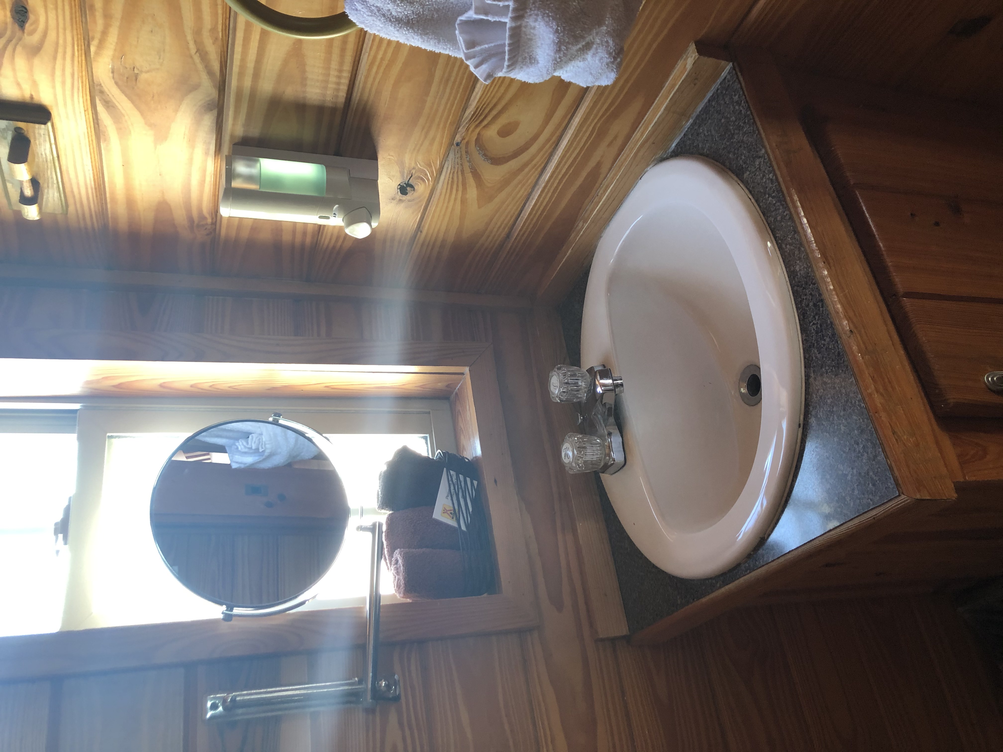 Deluxe Cabin Bathroom