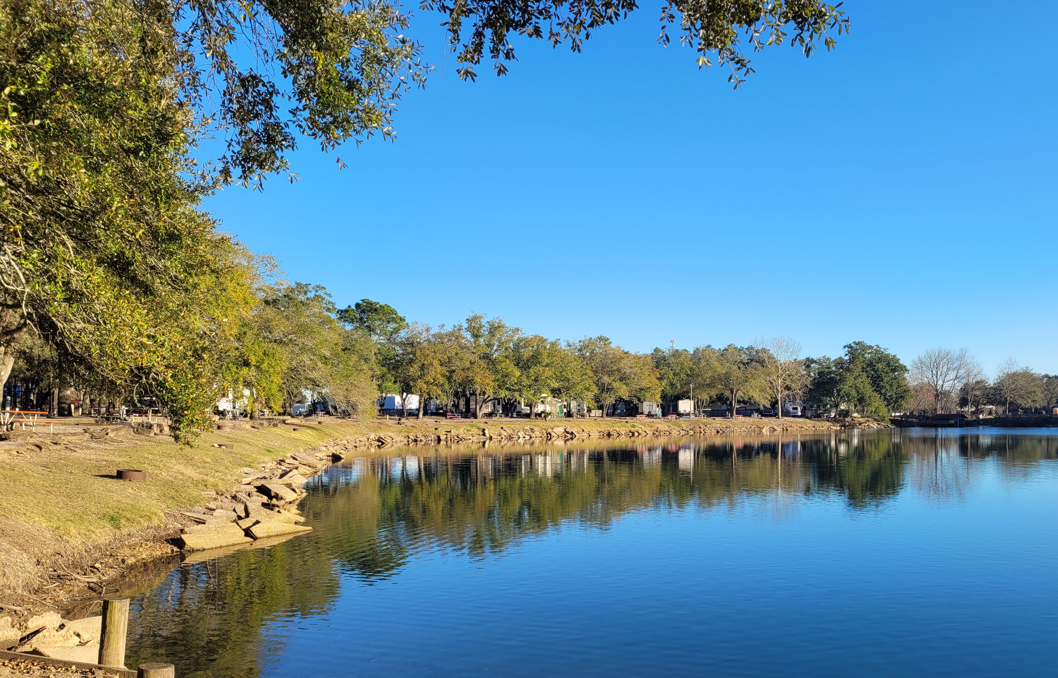 Lakeside View of sites 100-124