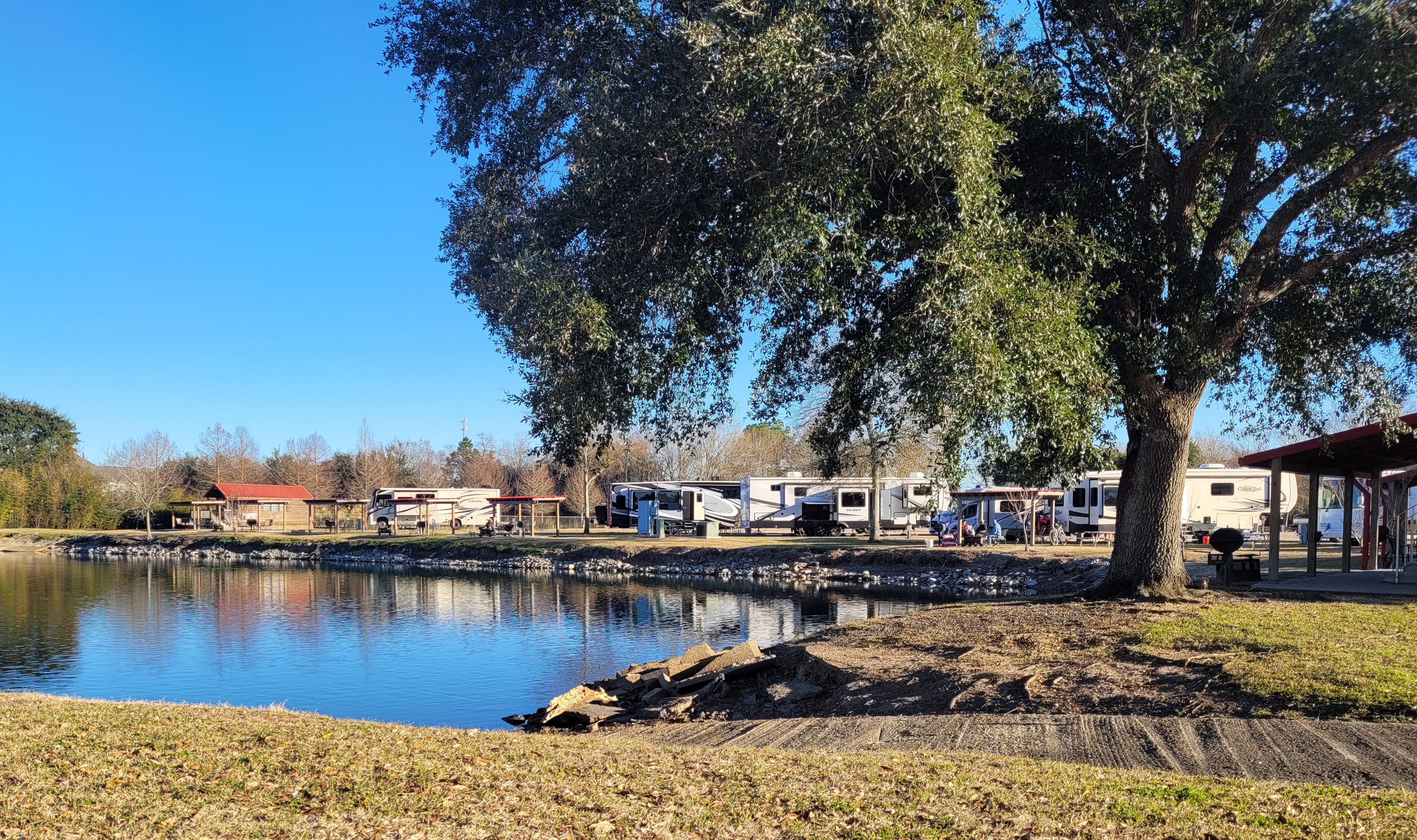 LakeSide view of sites 300-307