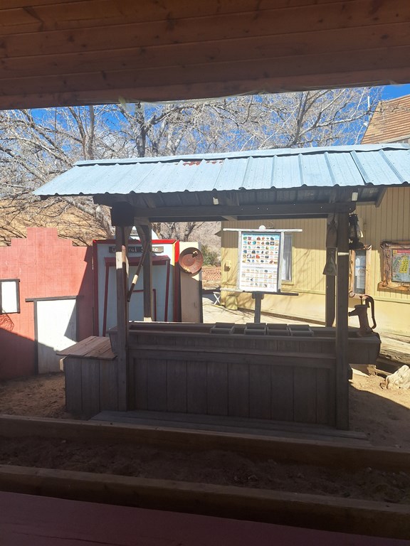 Welcome to the Lake Isabella / Kern River KOA