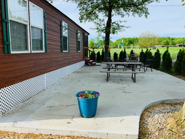 Concrete pad