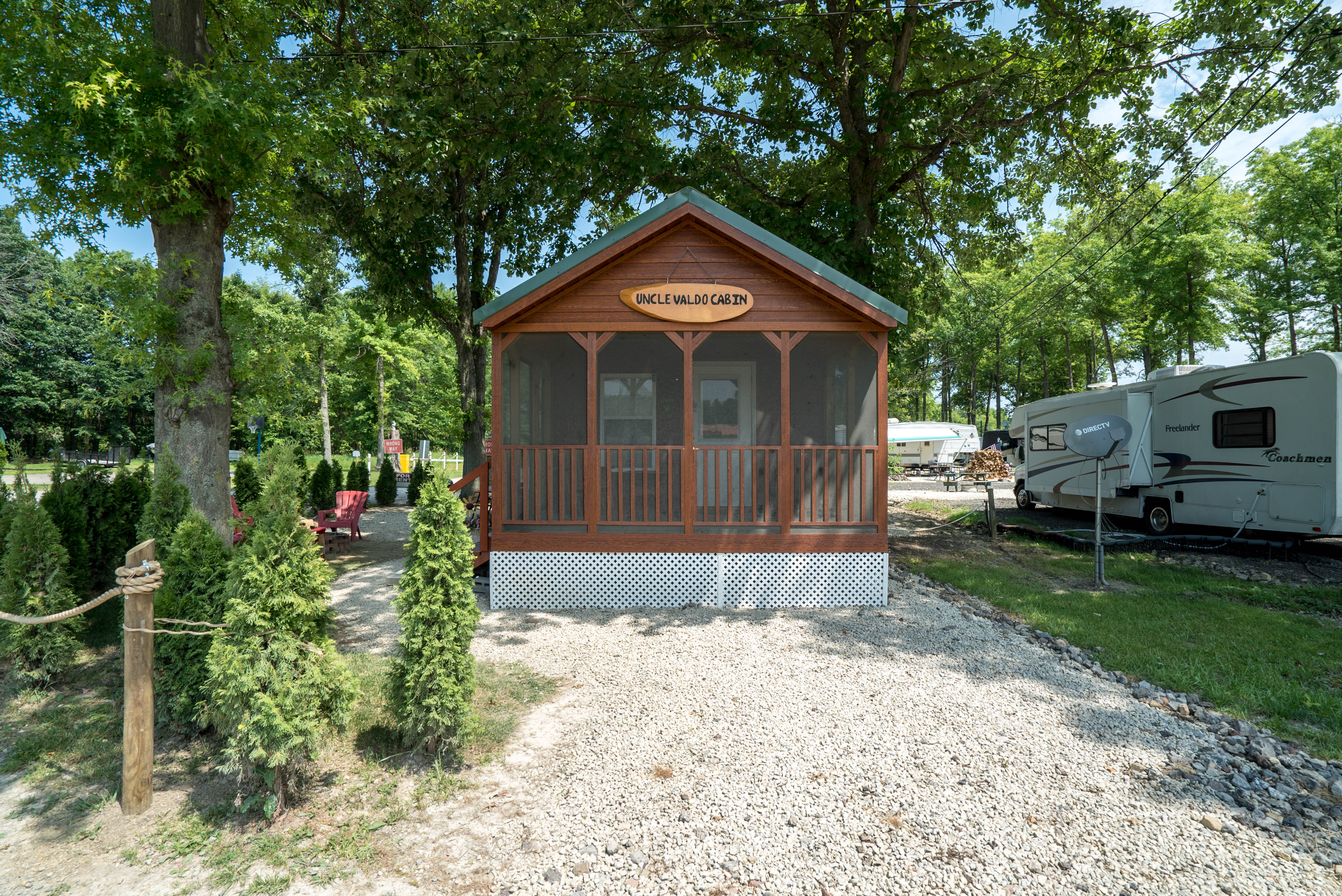 Deluxe Camping Cabin