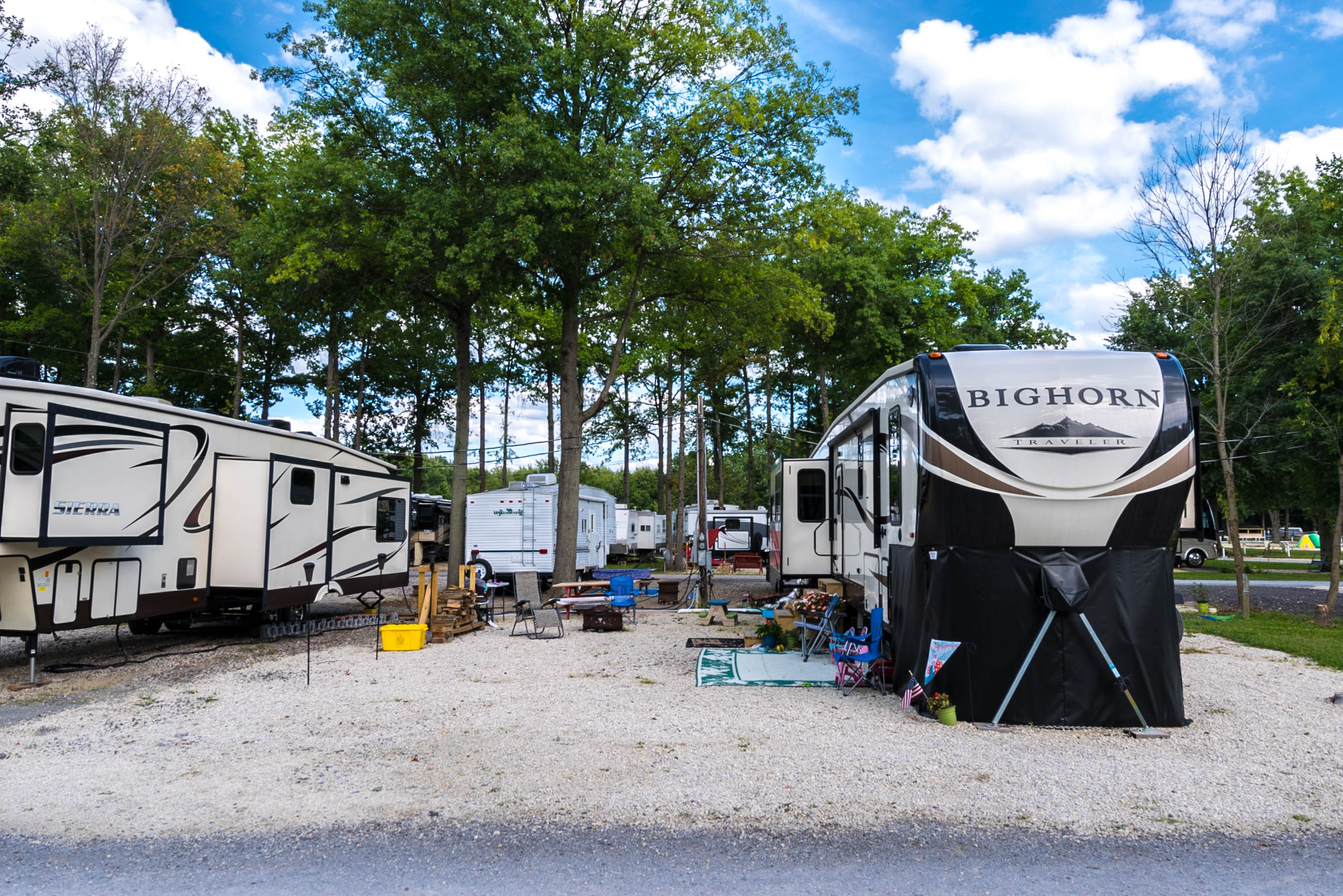 Very spacious back-in site in the first row. If you have a job-site near the area and need a place to put your camper in these sites can accommodate your needs.