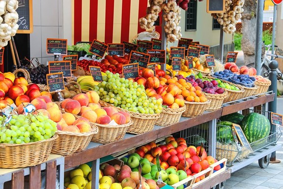 The Farmers Market at Farmview