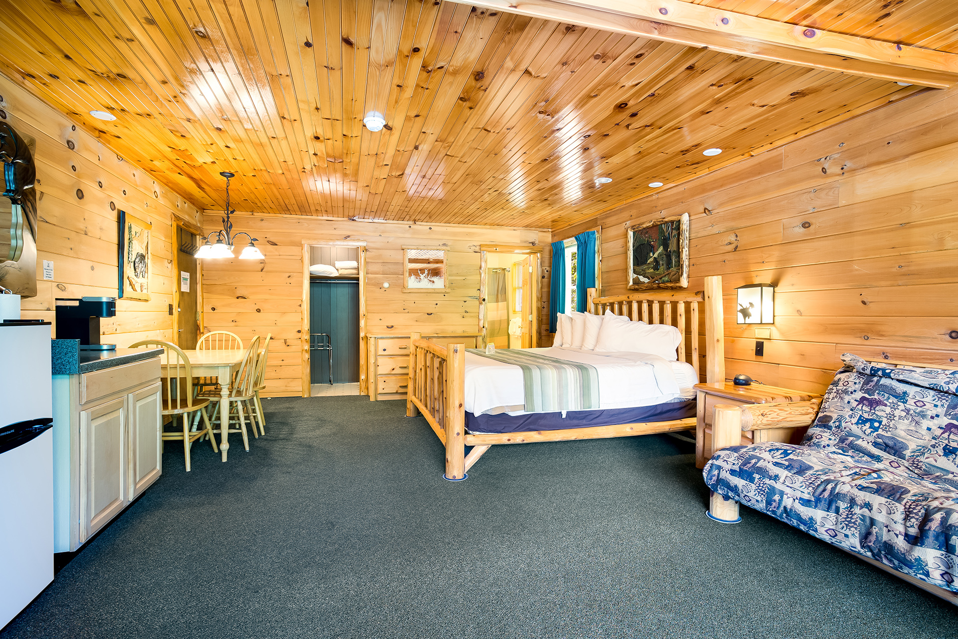 Motel Suite