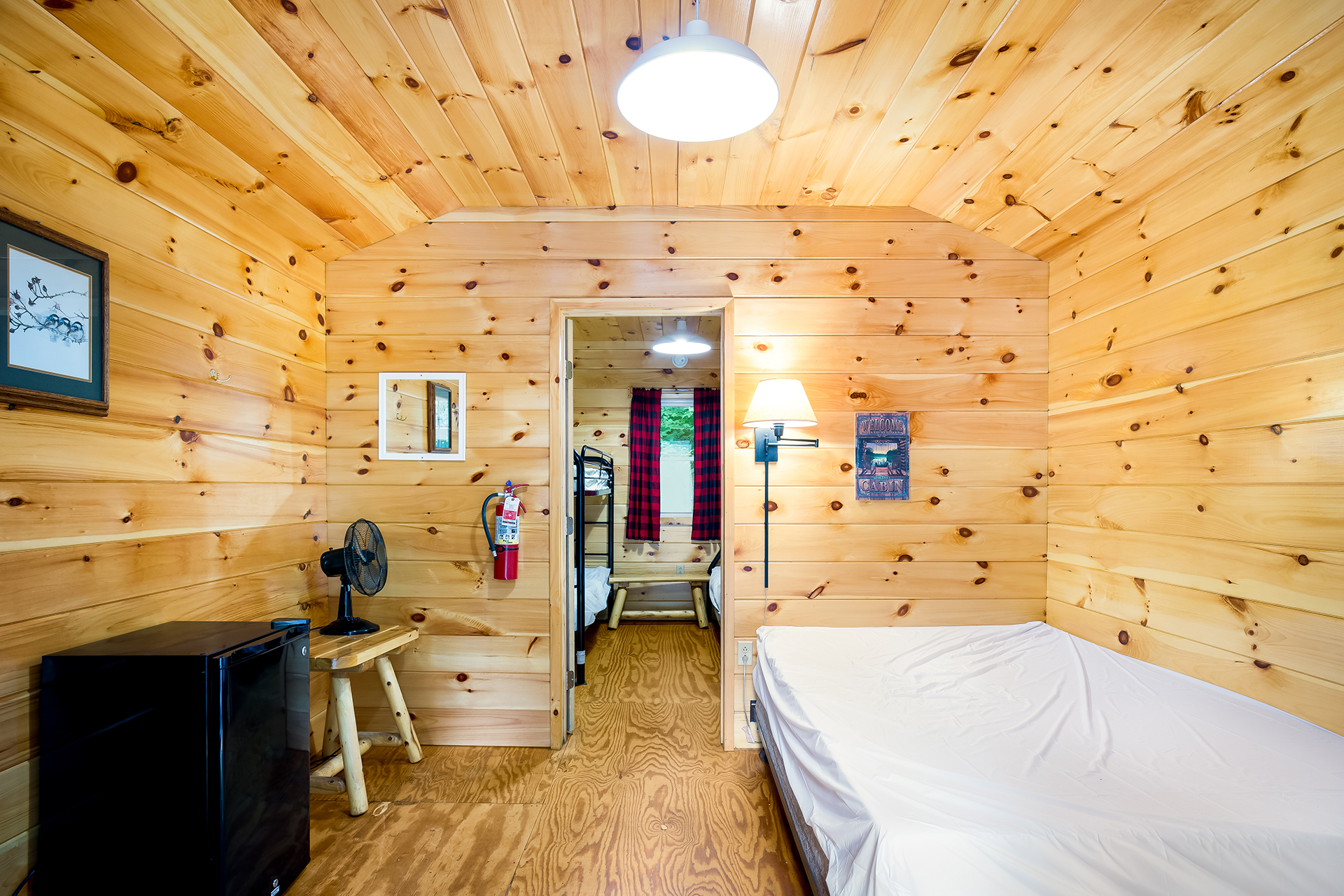 CC8 - Camping Cabin, 2 Room