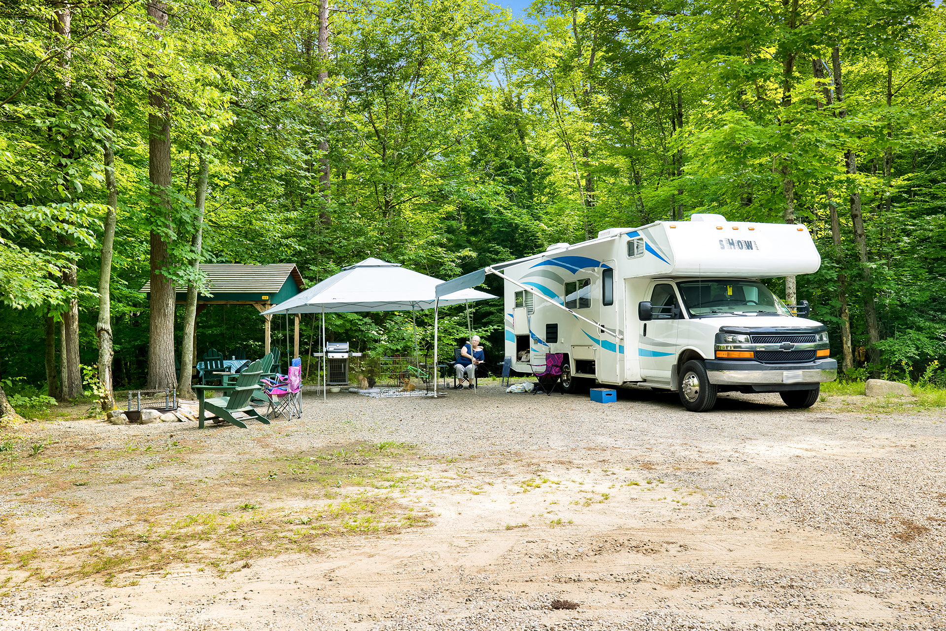 RV 98, Back-In 50/30 AMPS FHU, Pavilion