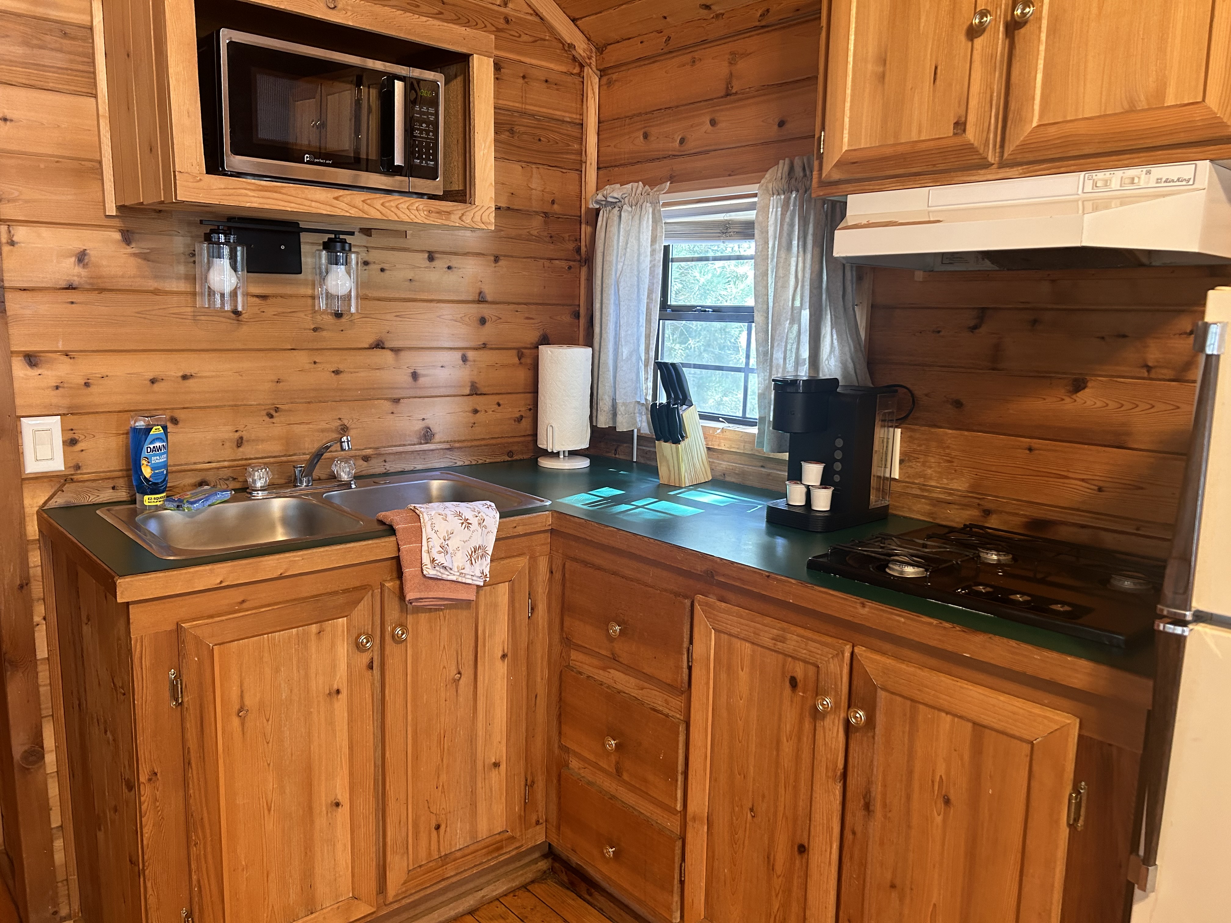 Kitchen in Deluxe Cabin