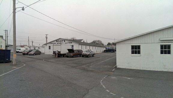 Root's Country Market & Auction