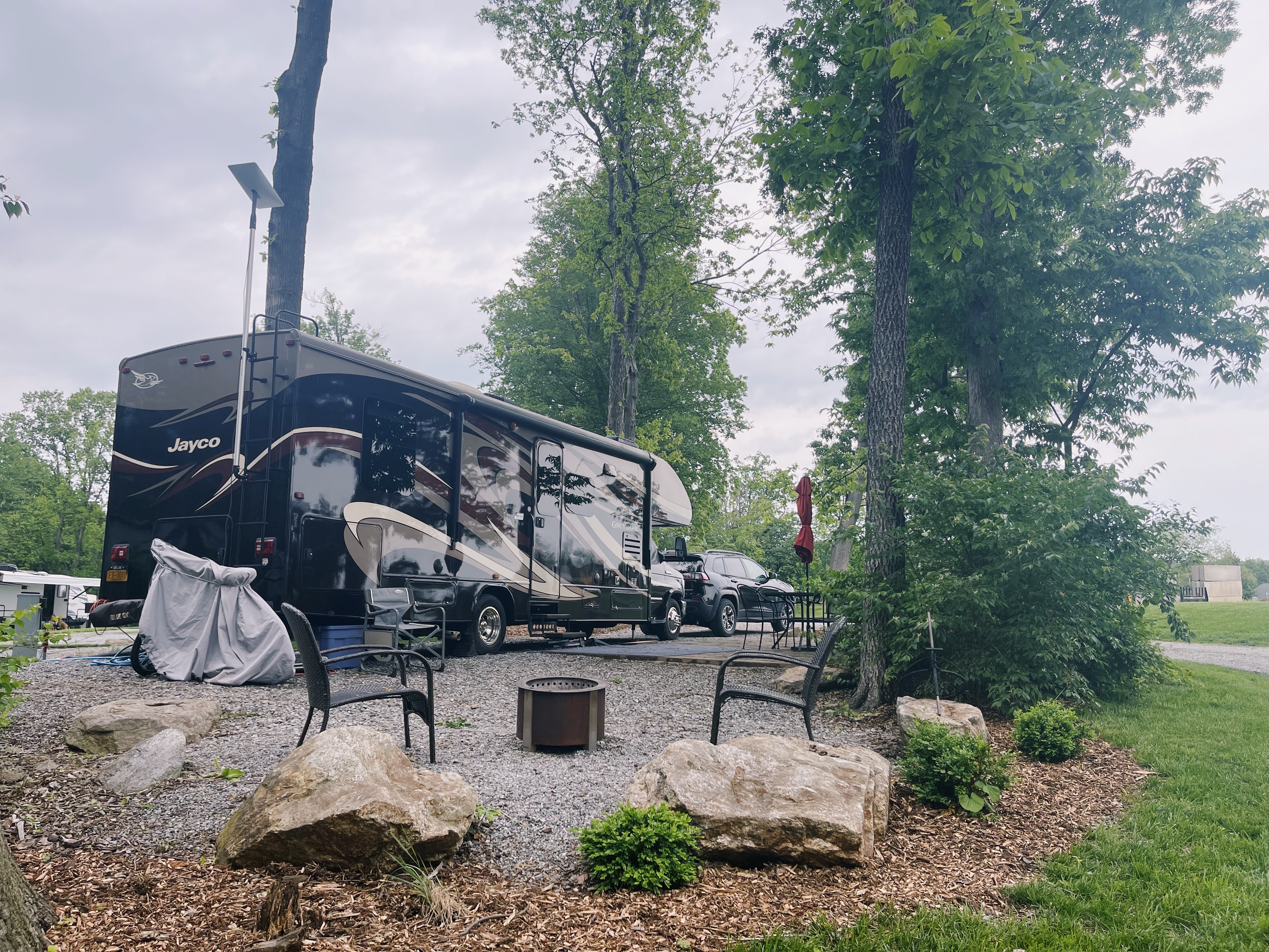 PATIO 106