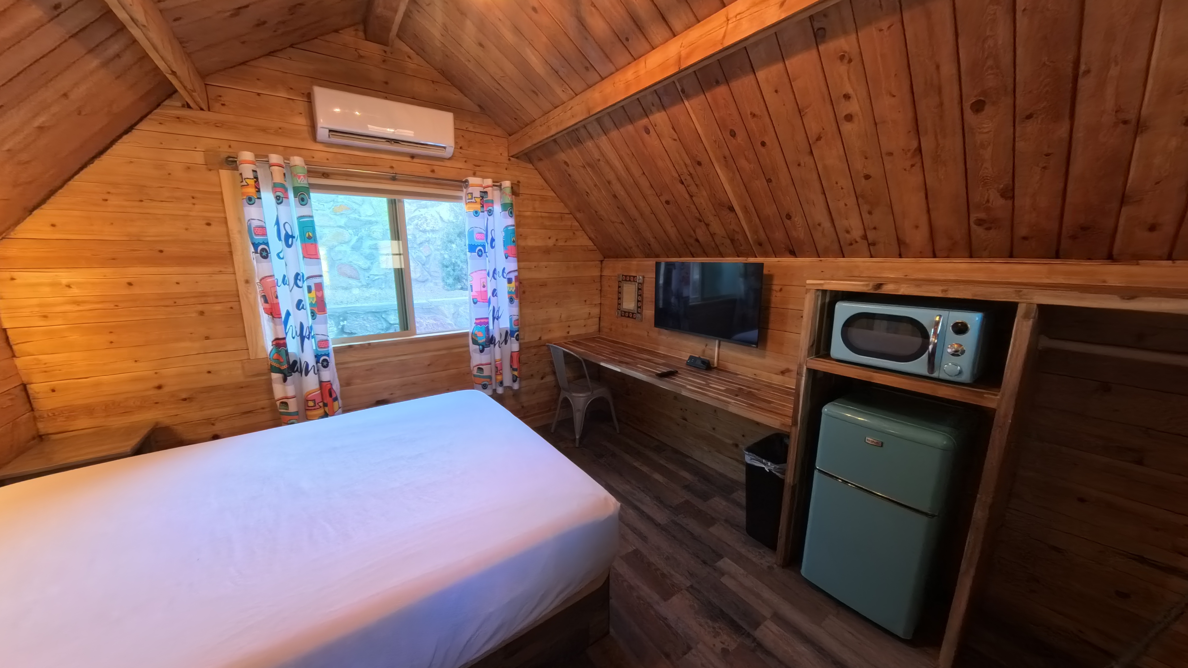 2026 Couples Cabin