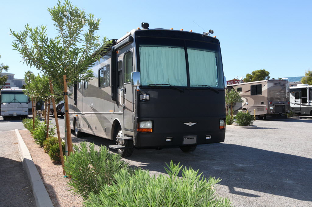 70' pull thru sites in our Boulder Park