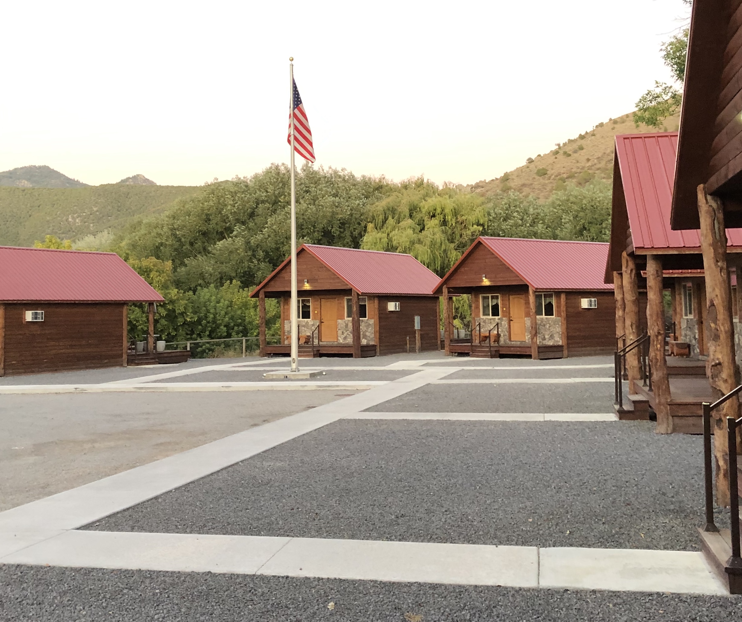 Cabins #DL1-9