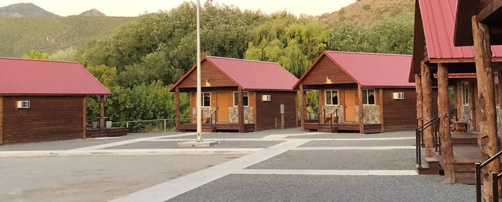Cabins #DL1-9
