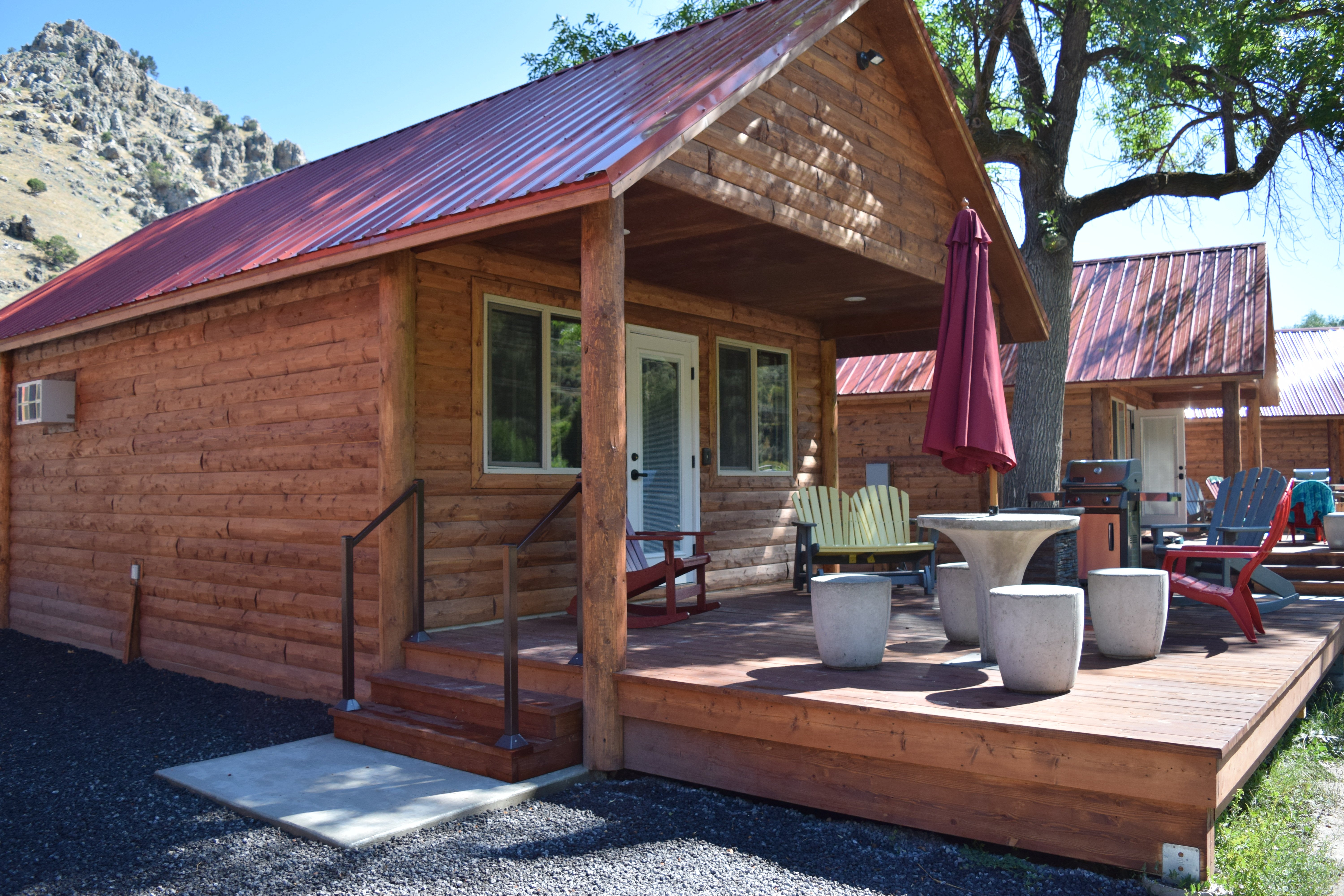 DL1-9 back deck. BBQ, Fire Experience, Furniture
