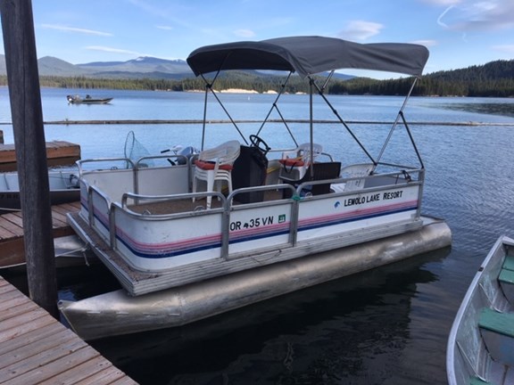 Pontoon Boat Rental