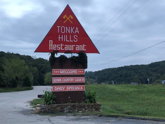 Tonka Hills Restaurant