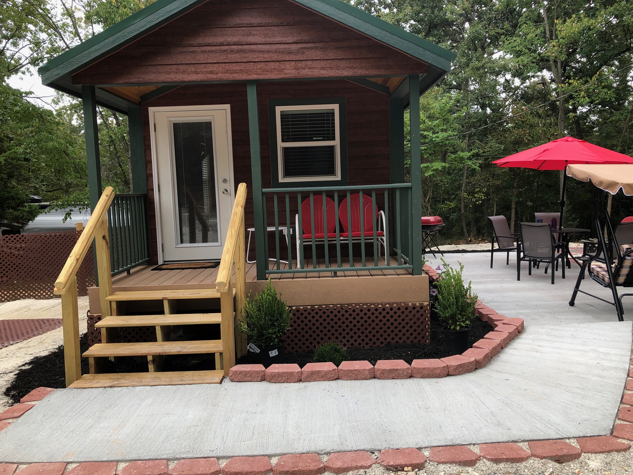 Eagle Cabin front view