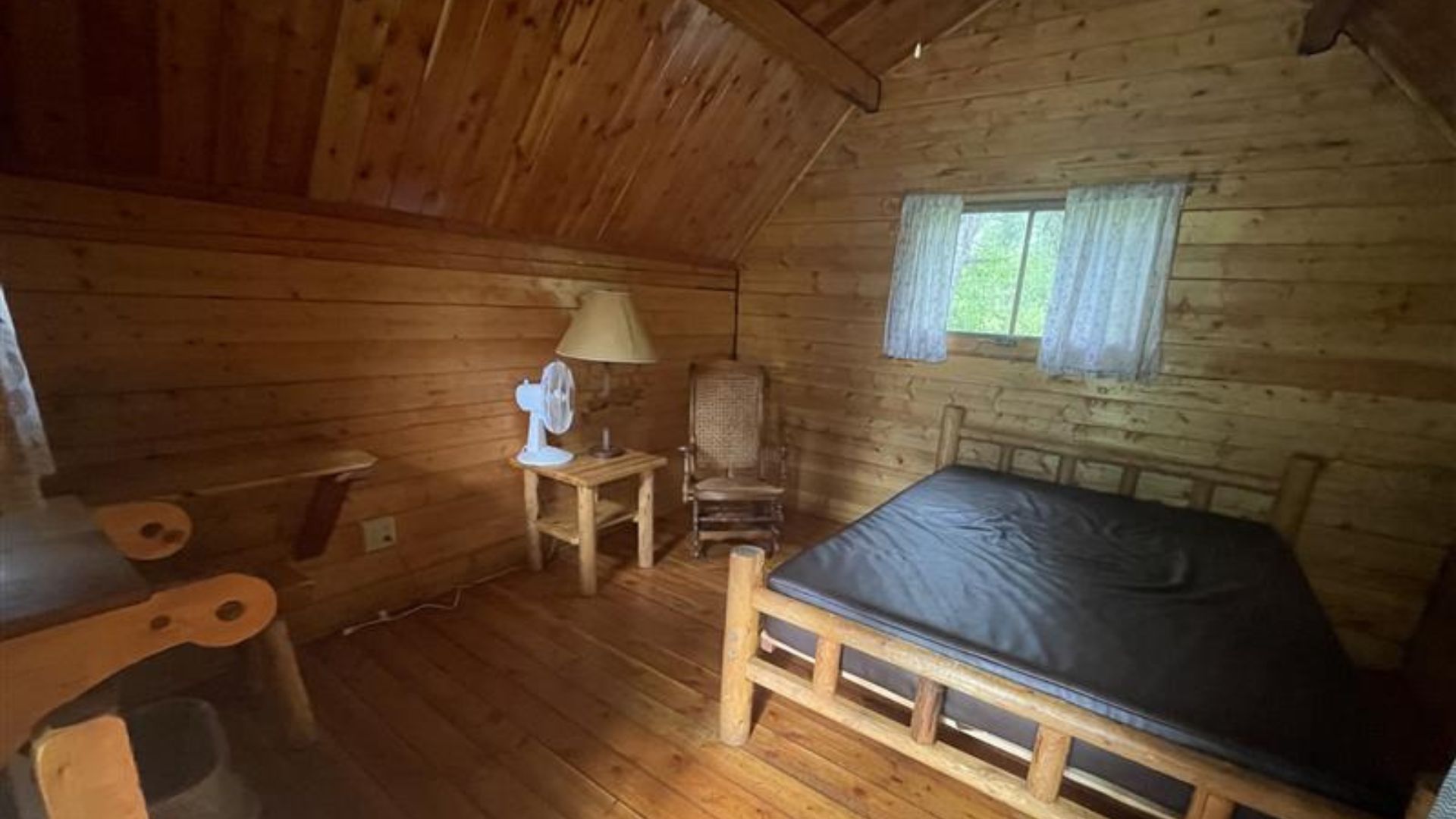 Couples Cabin