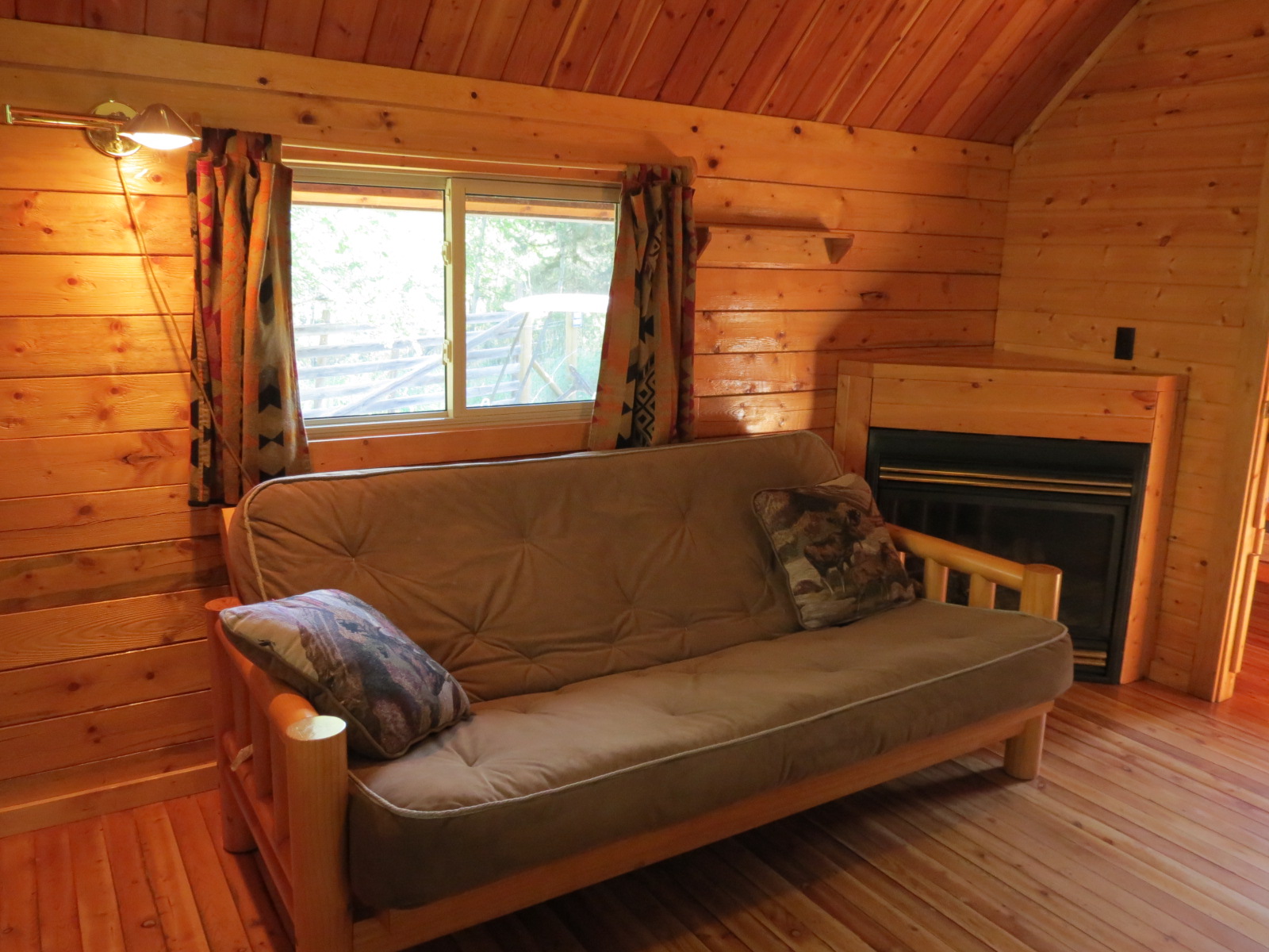 Futon! All futons have been replaced with hide-a-beds. Moose Meadow and Bear's Den.