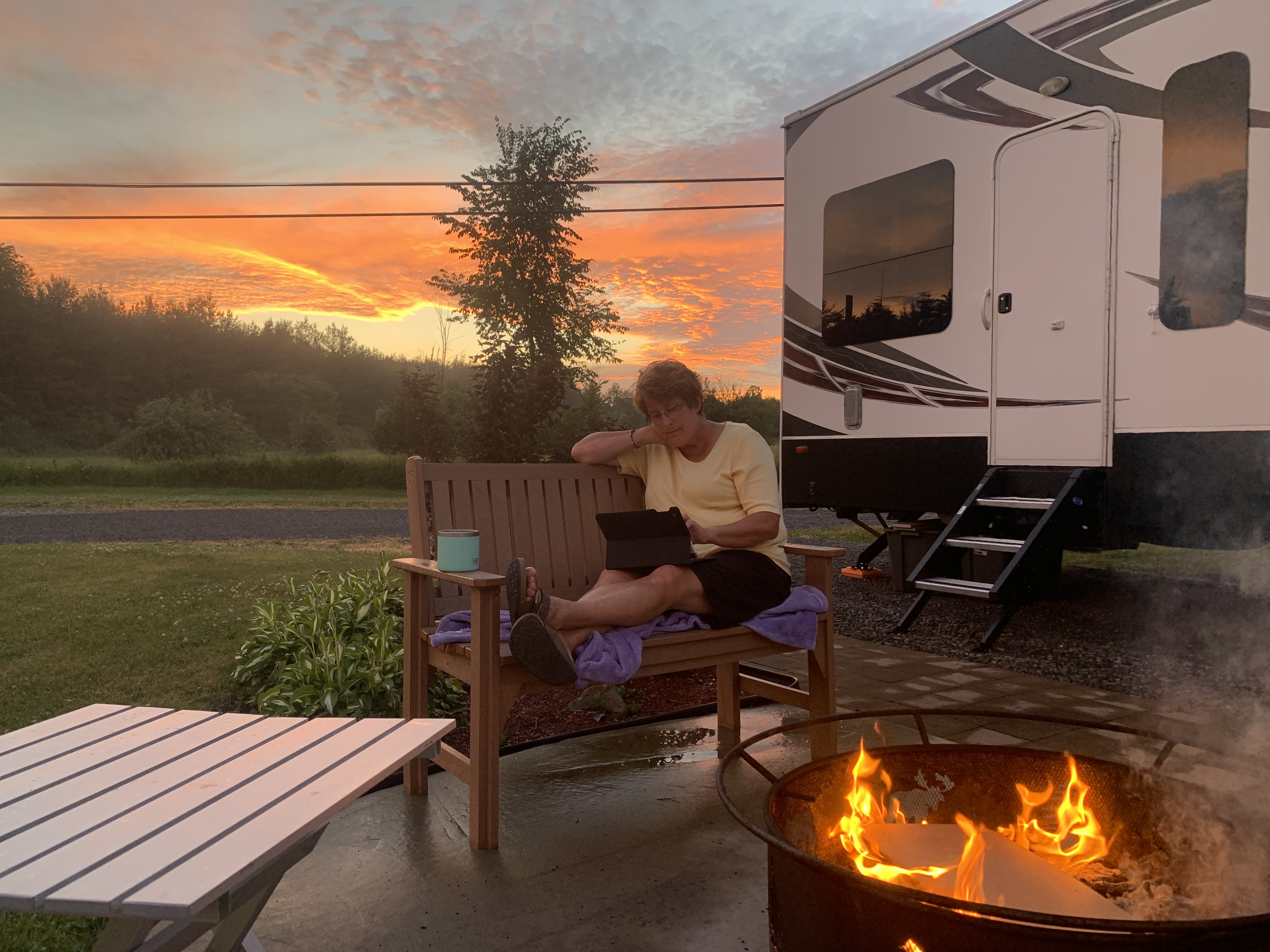 Deluxe Patio Site