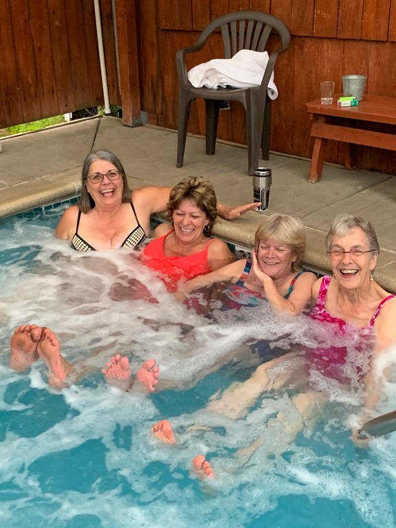 HOT TUBBING (ADULTS ONLY)