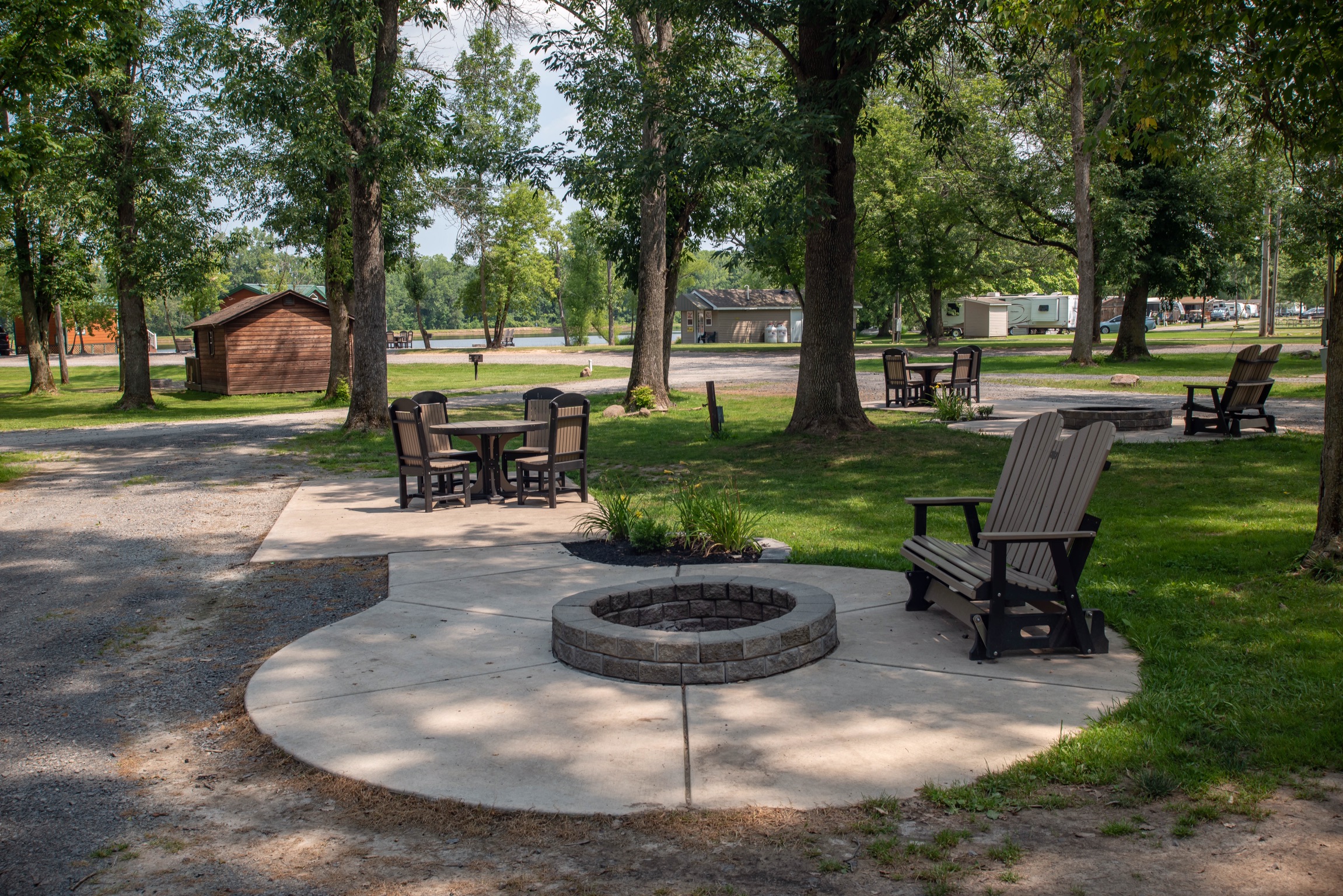 Deluxe Patio Site, F1 & F2.