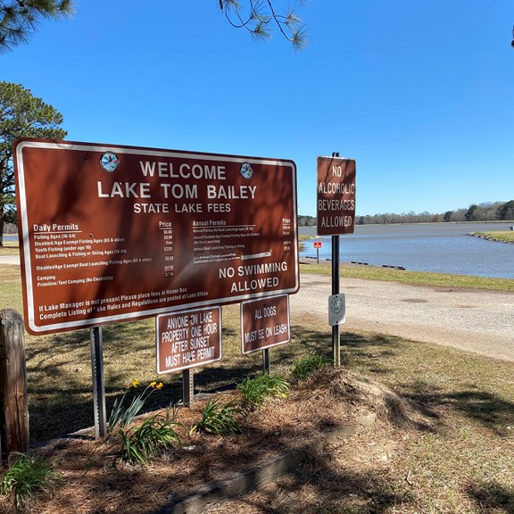 Lake Tom Bailey - CLOSED FOR REPAIRS