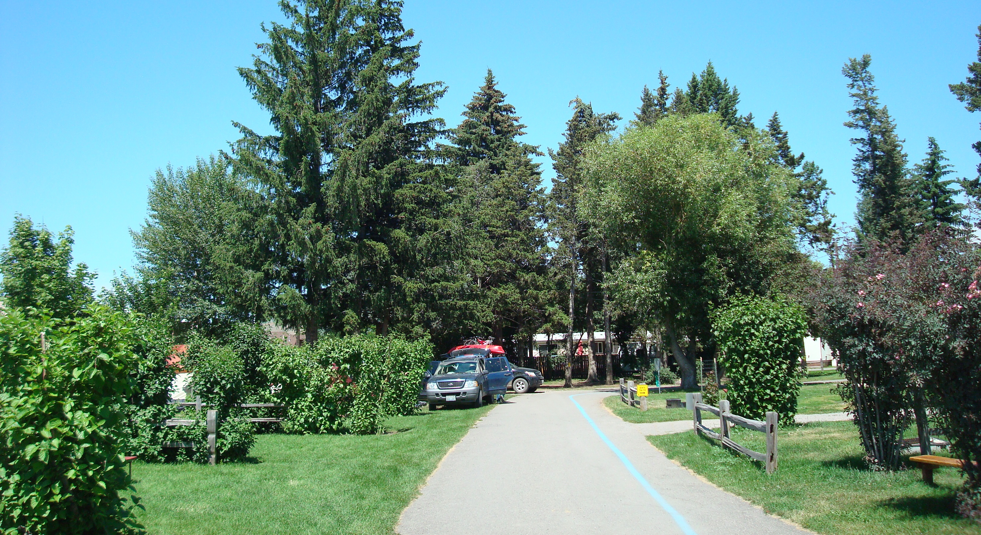06) Missoula KOA tenting area