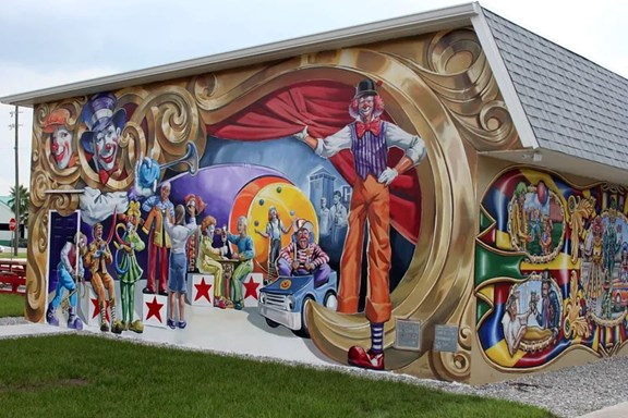 The Town of Murals