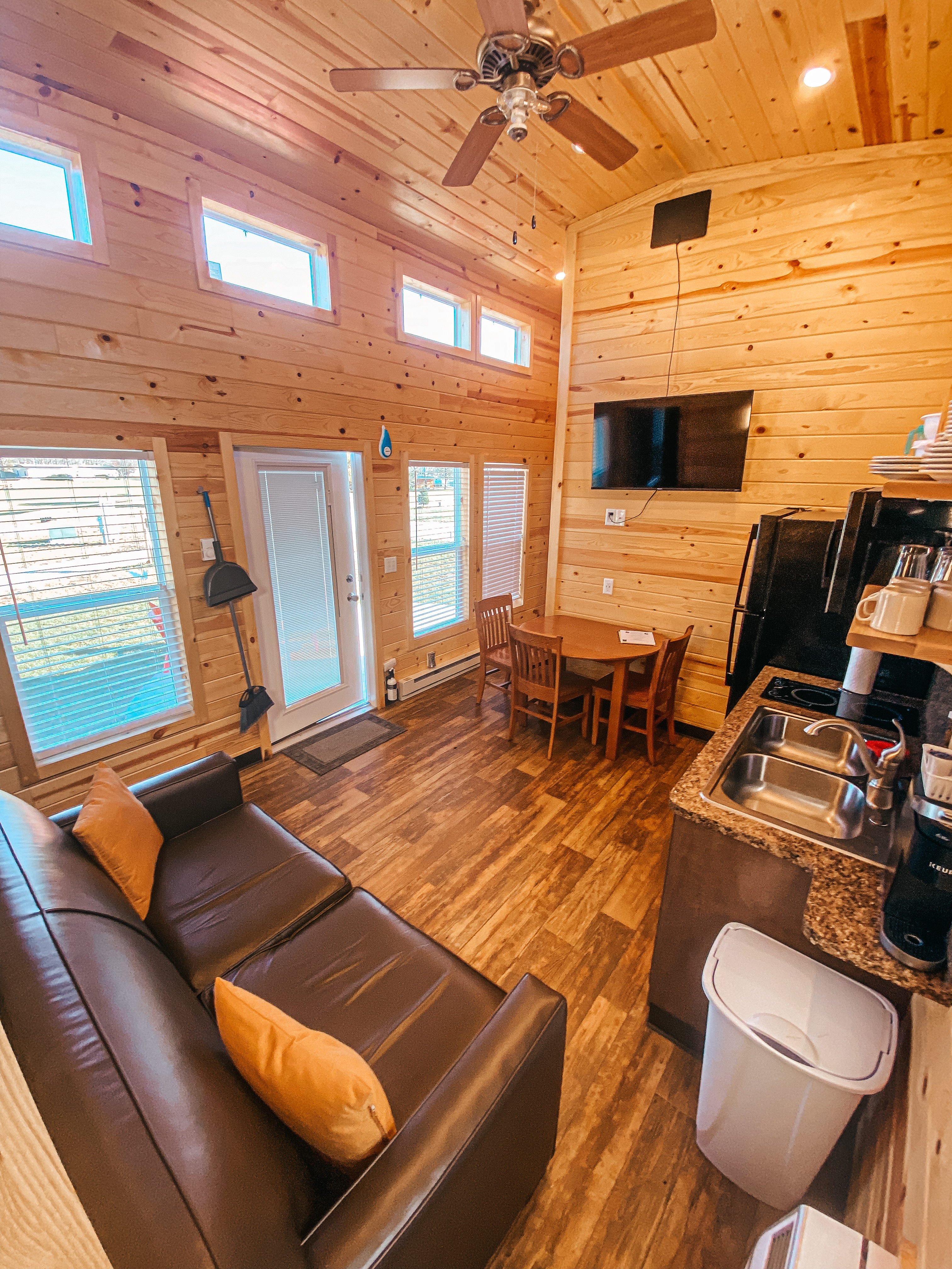 Deluxe Cabin