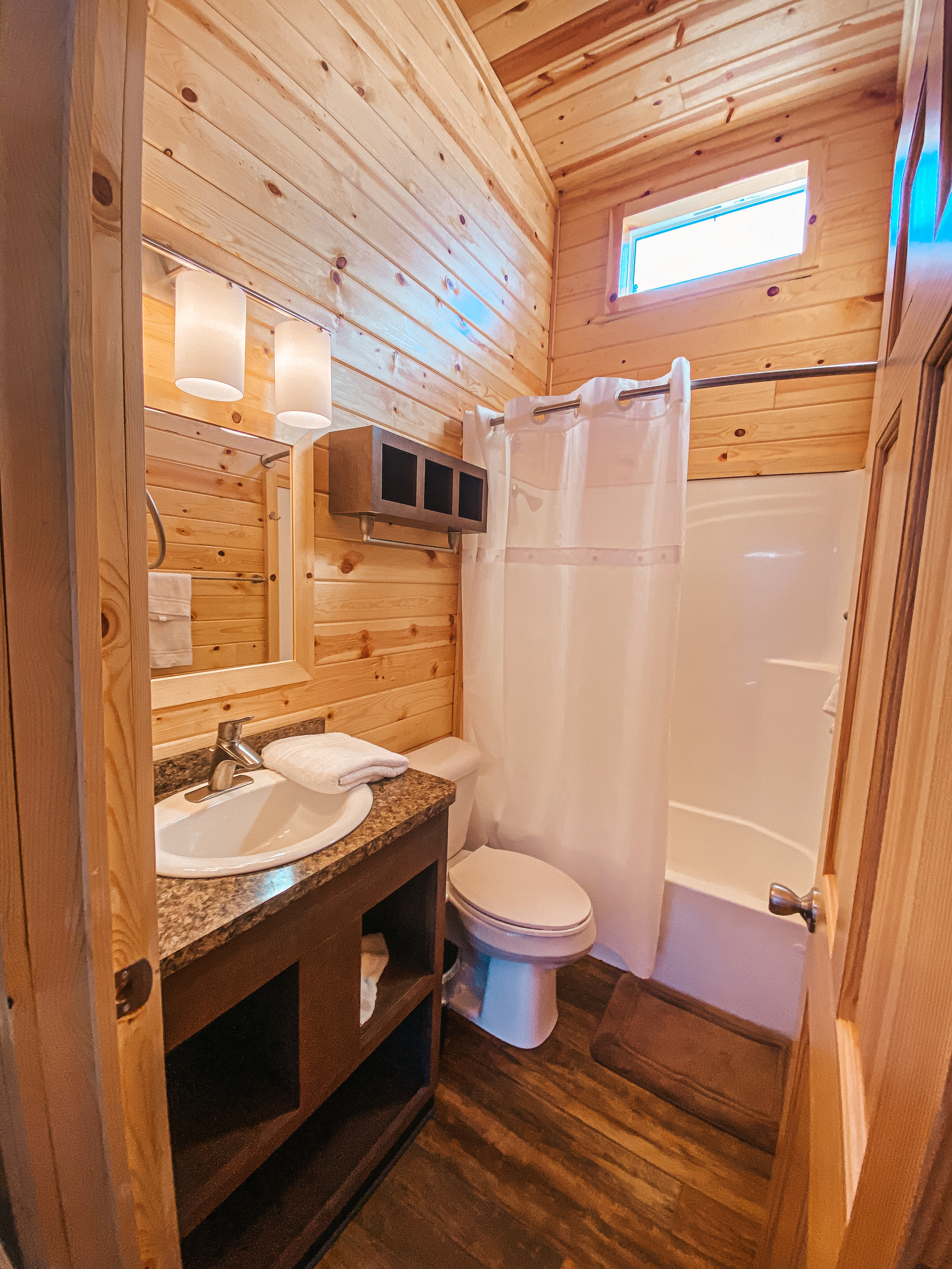 Deluxe Cabin