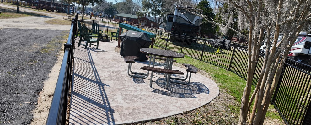 KOA Paw Pen Site B28