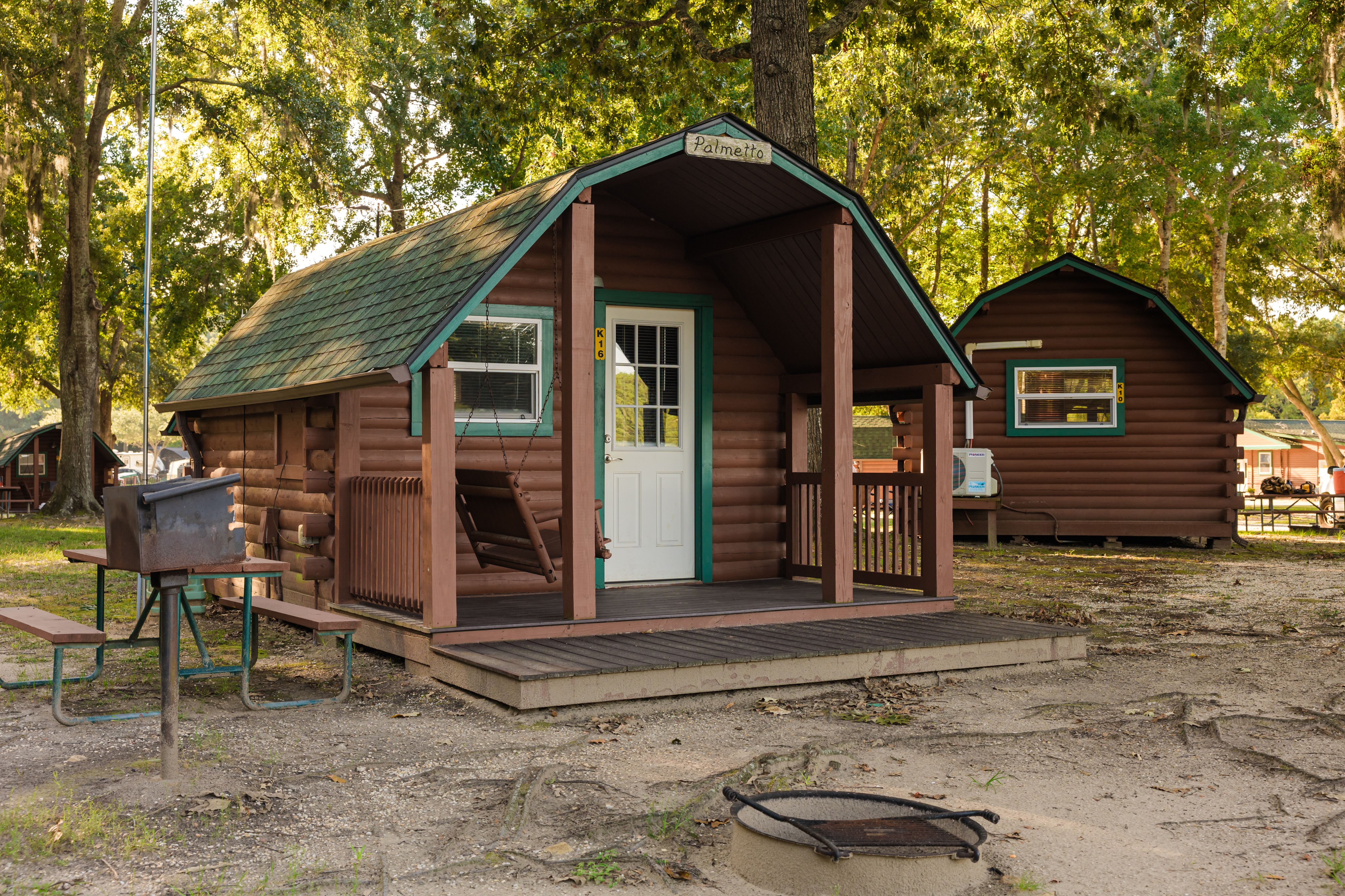 Classic Cabin 14-2