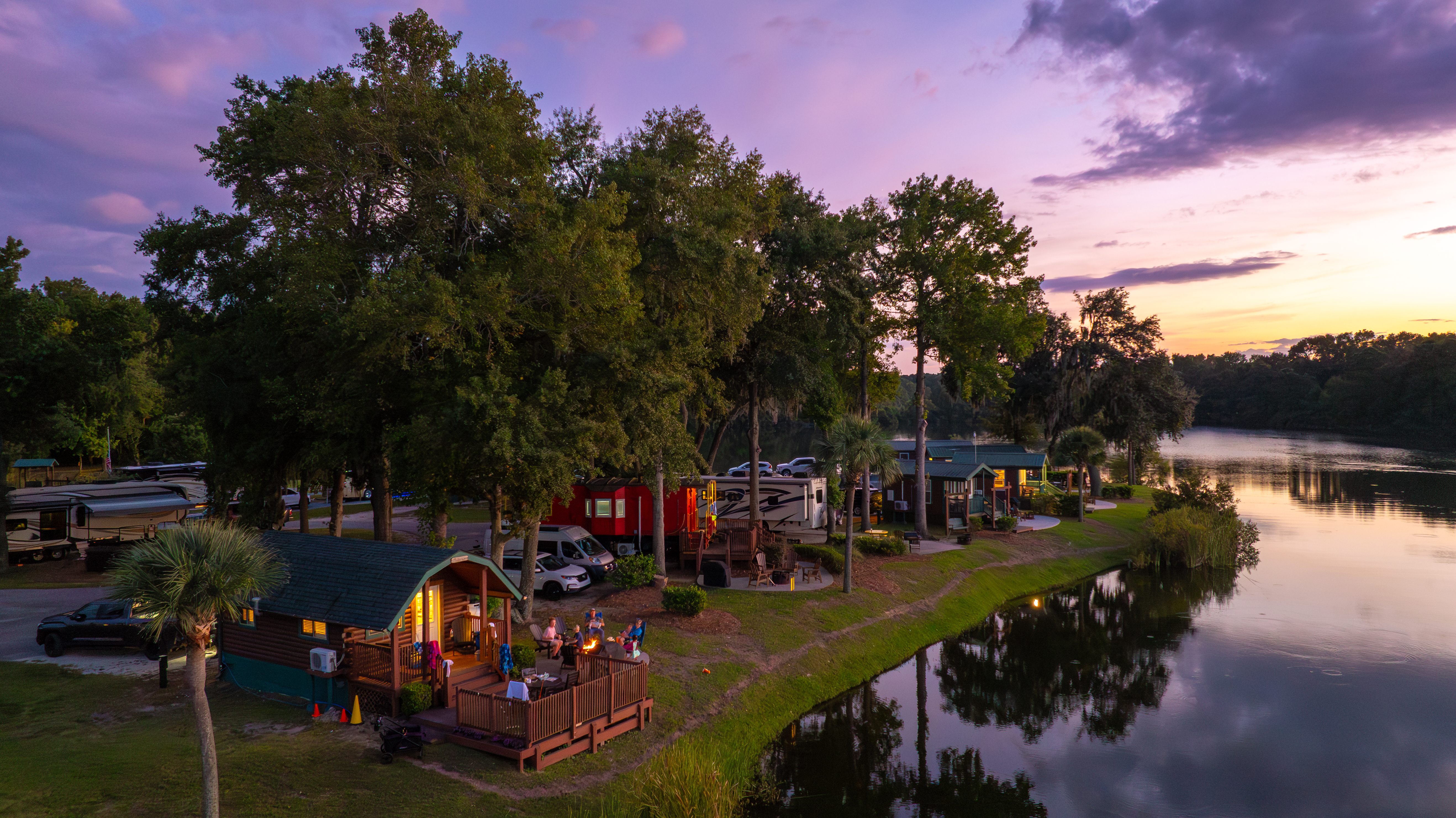 Deluxe cabins on water